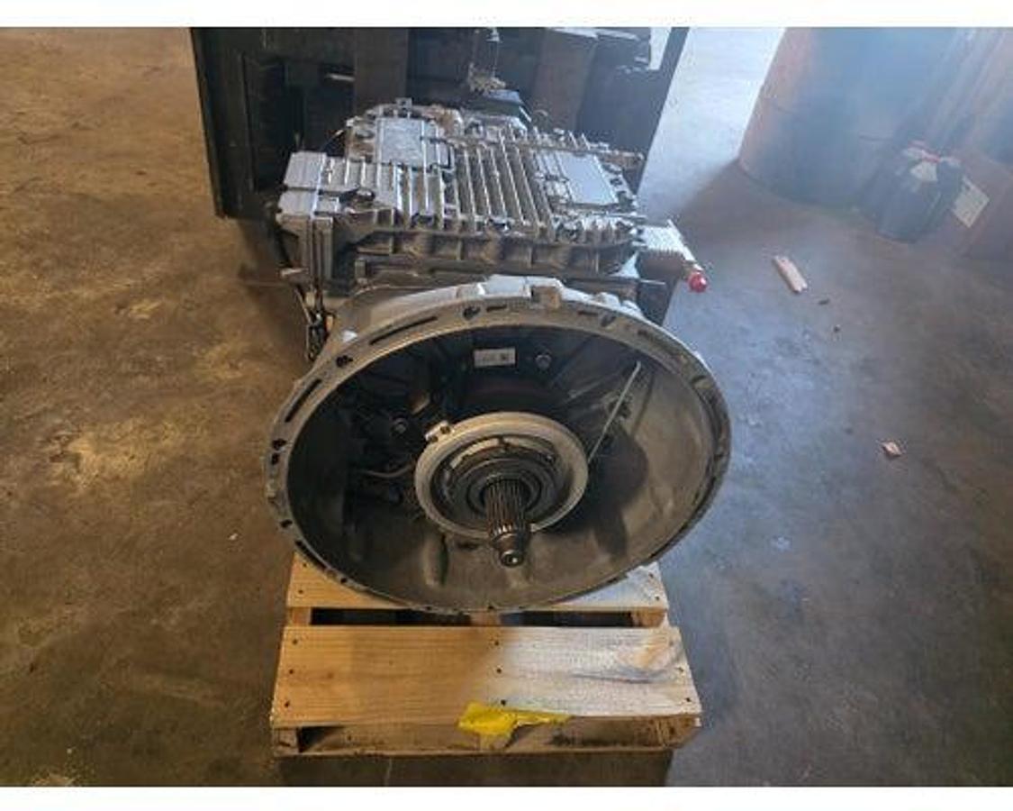 Used 2016 Mack CHU613