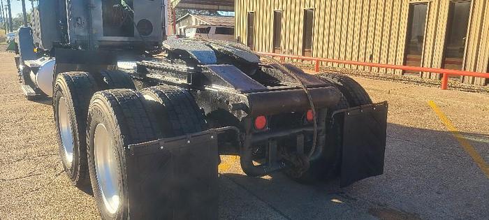 Used 2002 Mack CH 613