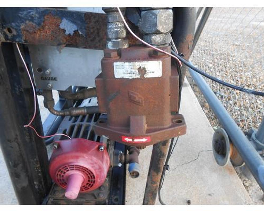 Used GARDNER DENVER BLOWER SYSTEM TRUCK  BLOWER #GD150ACW 1800MAX RPM, HYDROPACK  COOLER MODEL MH3 SN# S307823 WITH MACHINE SERVICES HYD PUMPS