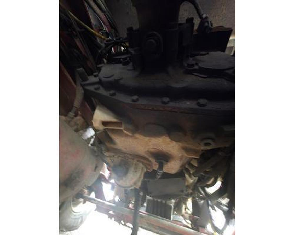 Used 2005 Freightliner CENTURY