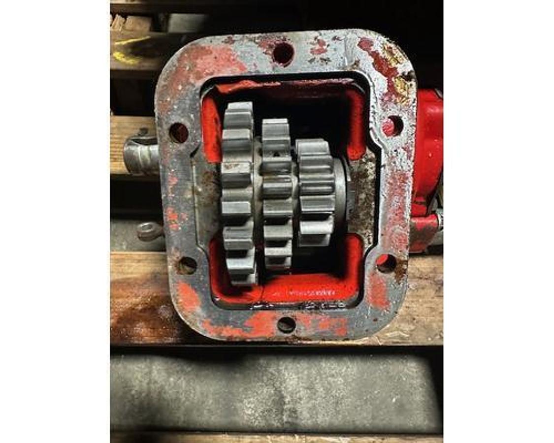 Used GOOD USED CHELSEA 340XFABX-A5XD PTO