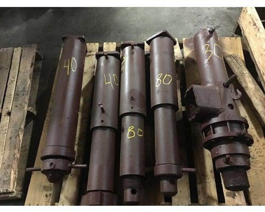 Used CRANE CARRIER