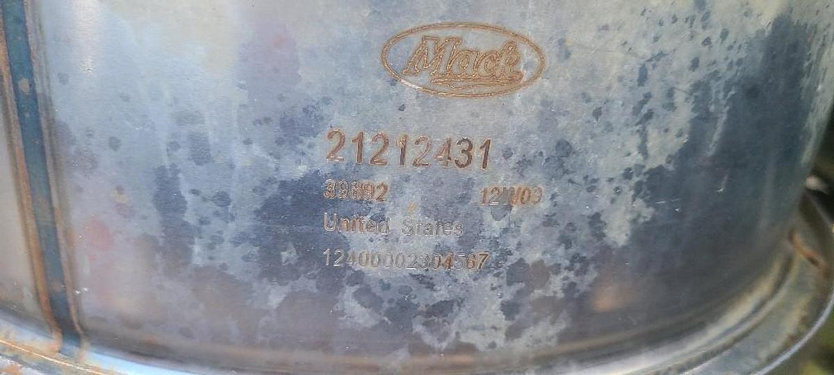 Used 2013 Mack MACK MP8