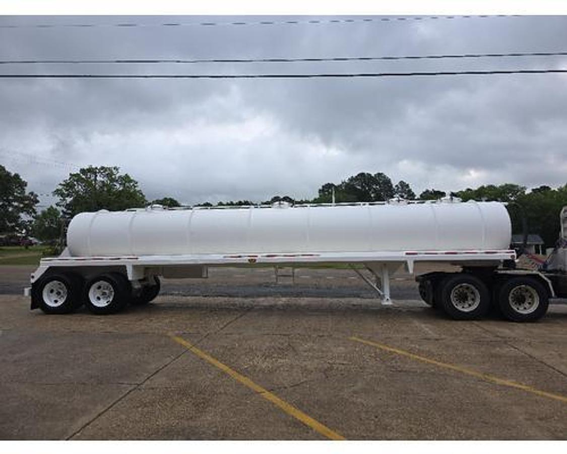 Used 2010 DRAGON VAC/TRAILER