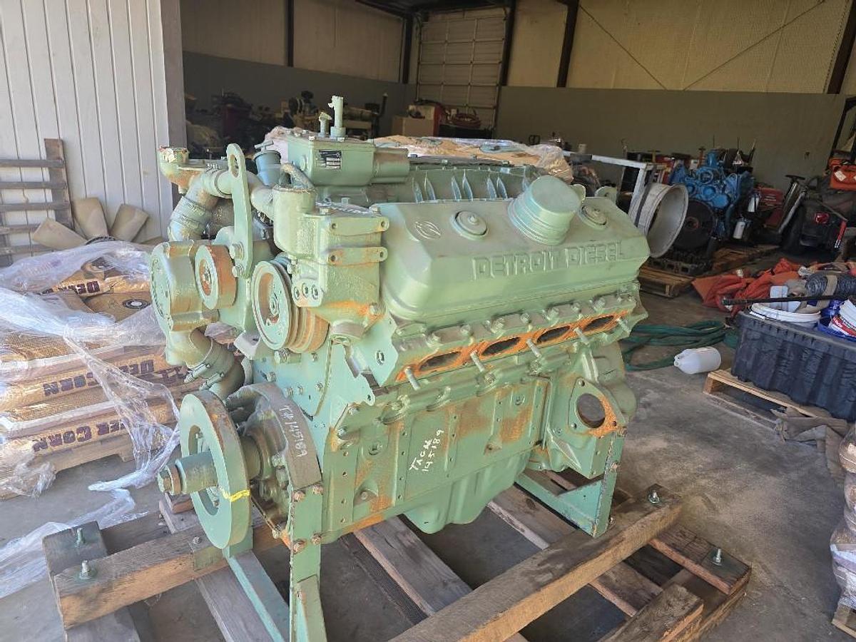 Used REMAN DETROIT DIESEL 8V92N 350HP SN# 08FF004781 MOD# 8083-7000 EXC.