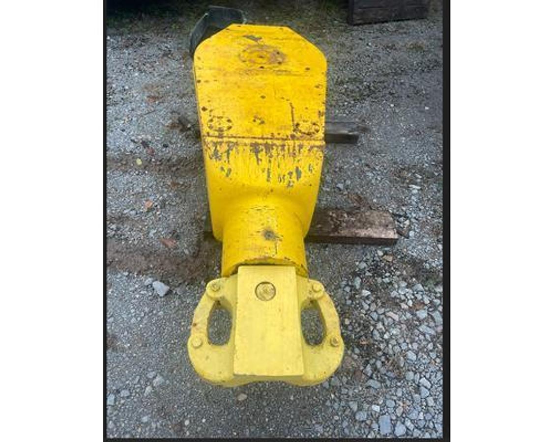 Used GOOD USED MUD KING 110 TON BLOCK