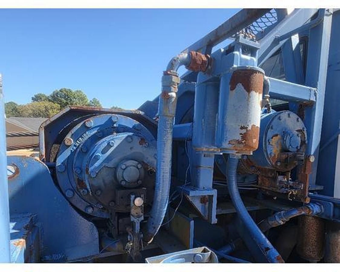 Used 1995 Mack RD688S