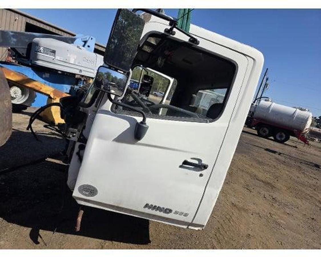 Used 2015 Hino 258/268