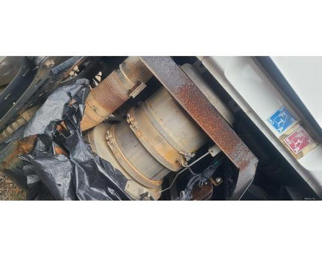 Used 2015 Mack CXN613