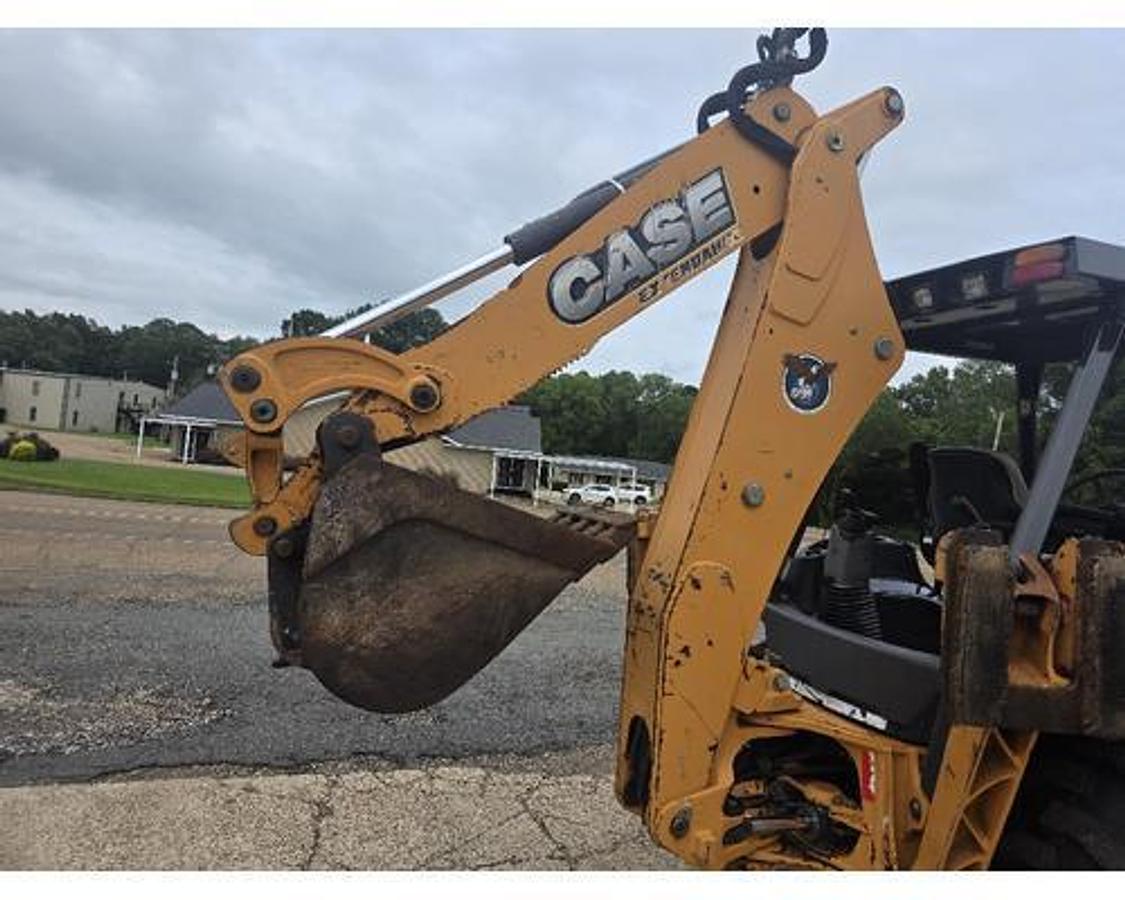Used 2013 CASE 580N