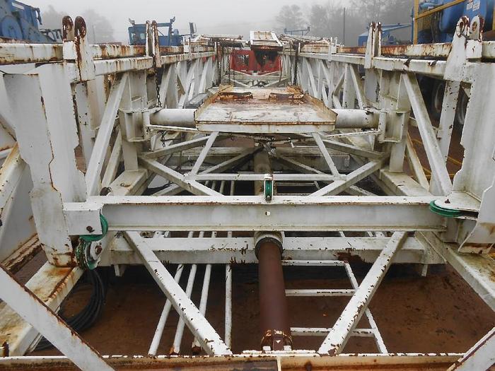 Used CRANE CARRIER RIG