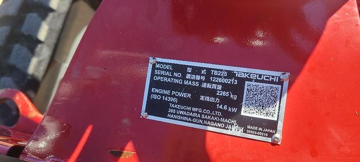 Used 2022 TAKEUCHI TB225