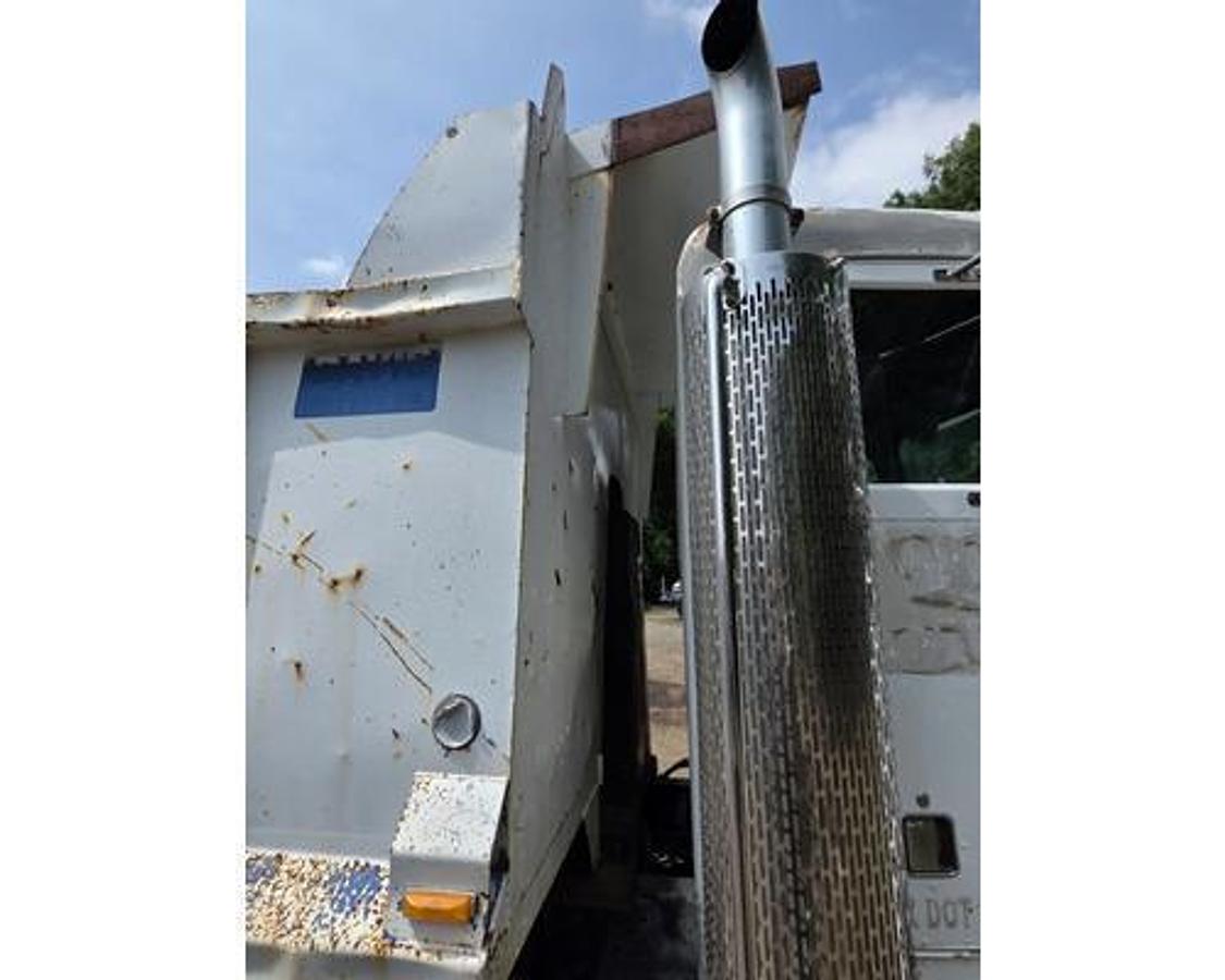 Used Peterbilt 378