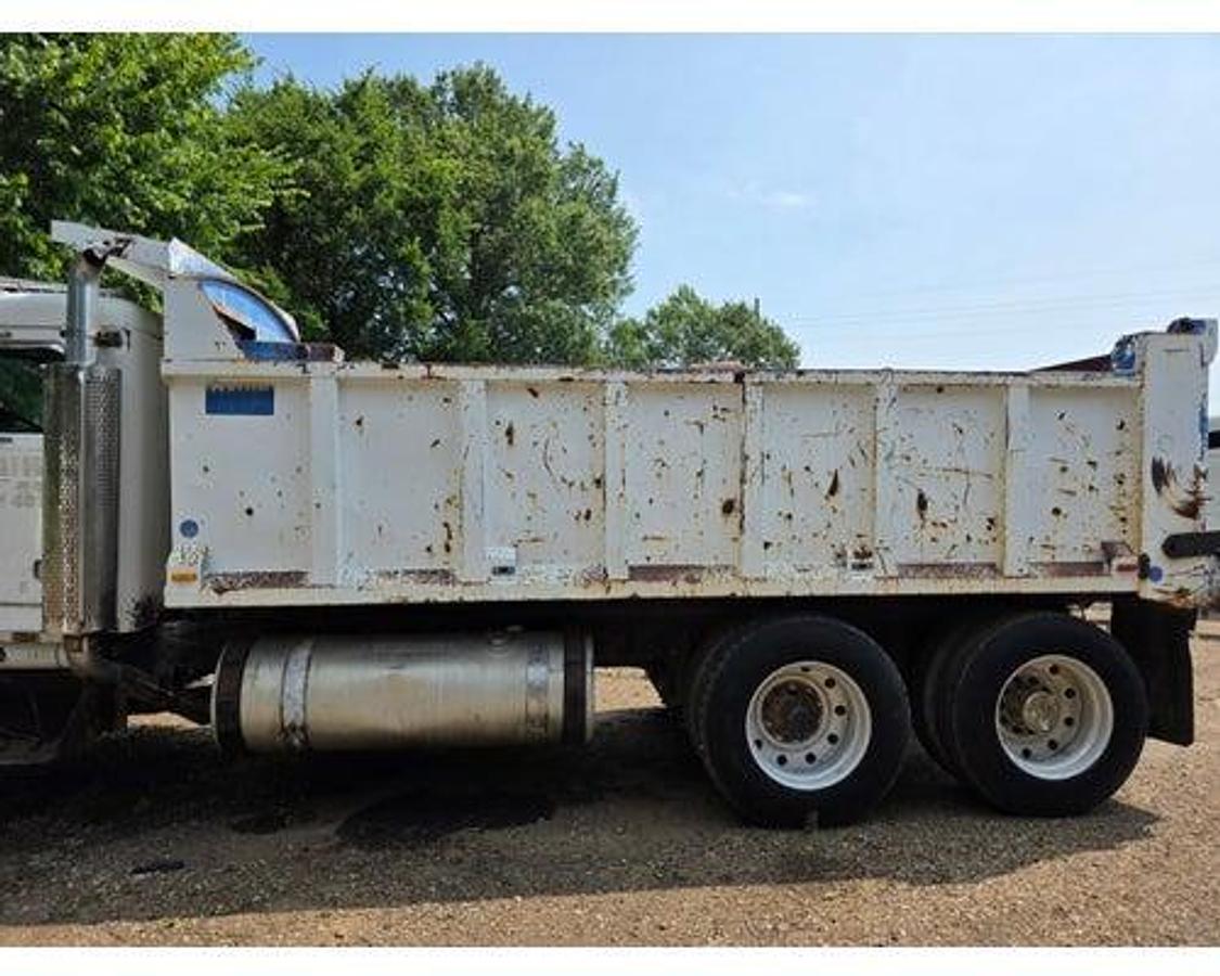 Used Peterbilt 378