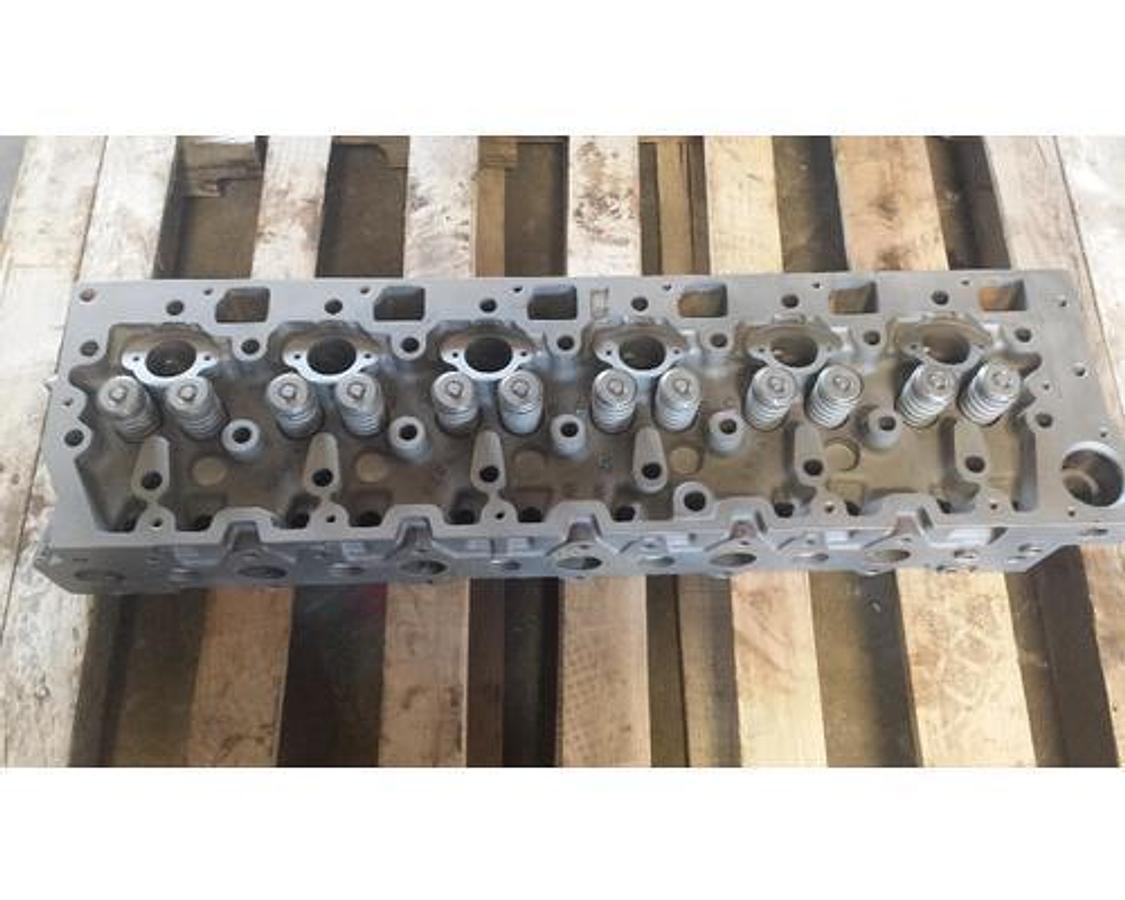 Used INTERNATIONAL DT 466E