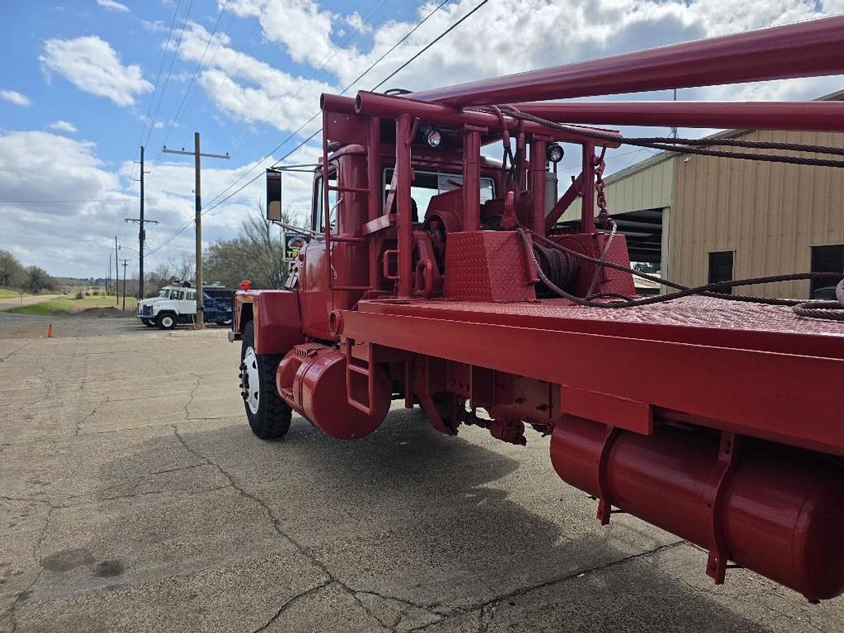 Used 1981 Mack RD600 SERIES