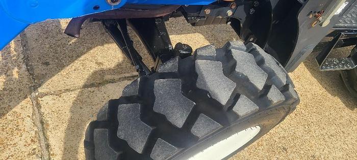 Used 2011 NEWHOLLAND BOOMER40