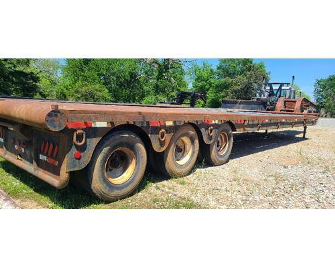 Used 1981 METAL FABRICATING COMPANY TRAILER