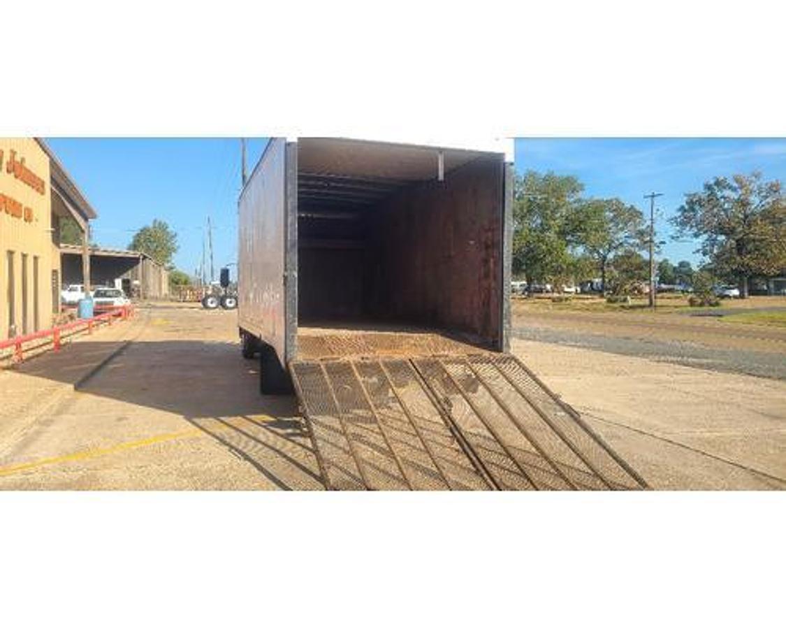 Used 2015 Isuzu NPR HD