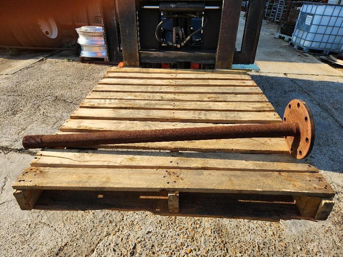 Used Spicer SPICER AXLE SHAFT