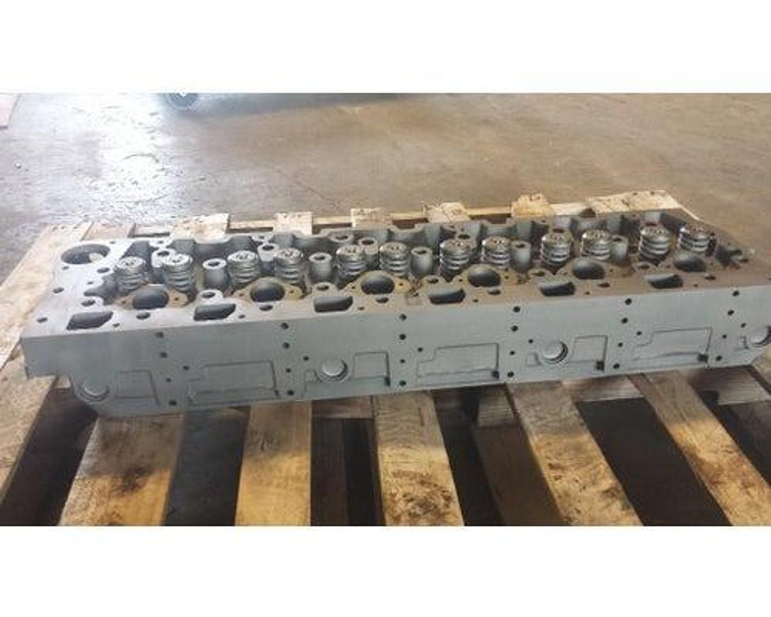 Used INTERNATIONAL DT 466E