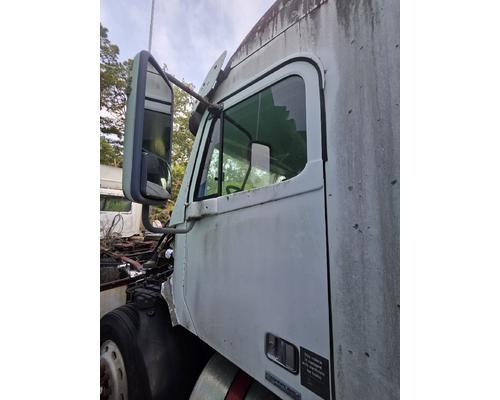 Used 2005 Freightliner CENTURY