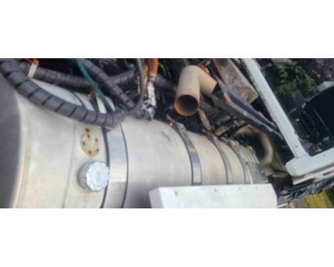 Used 2015 Mack CXN613