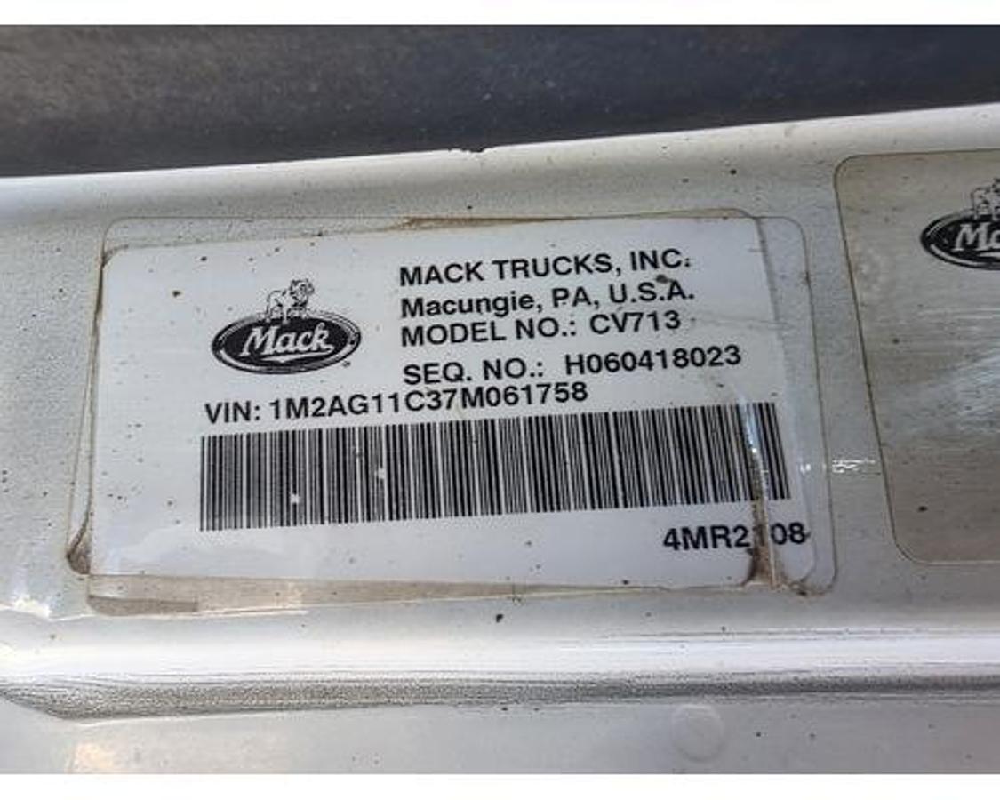 Used 2007 Mack CV713