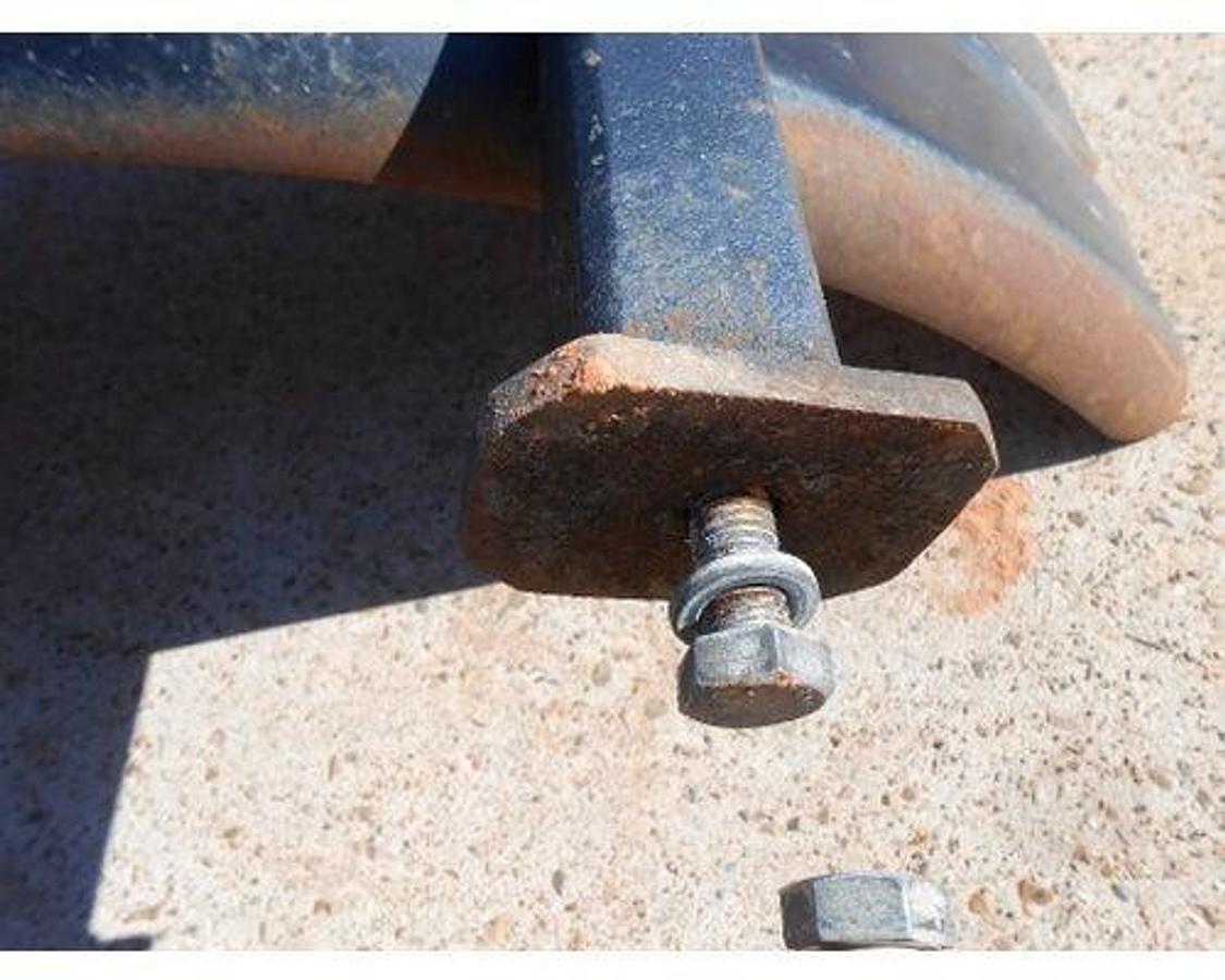 Used QUARTER FENDER