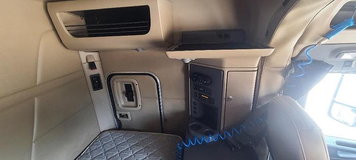 Used 2014 Peterbilt 567