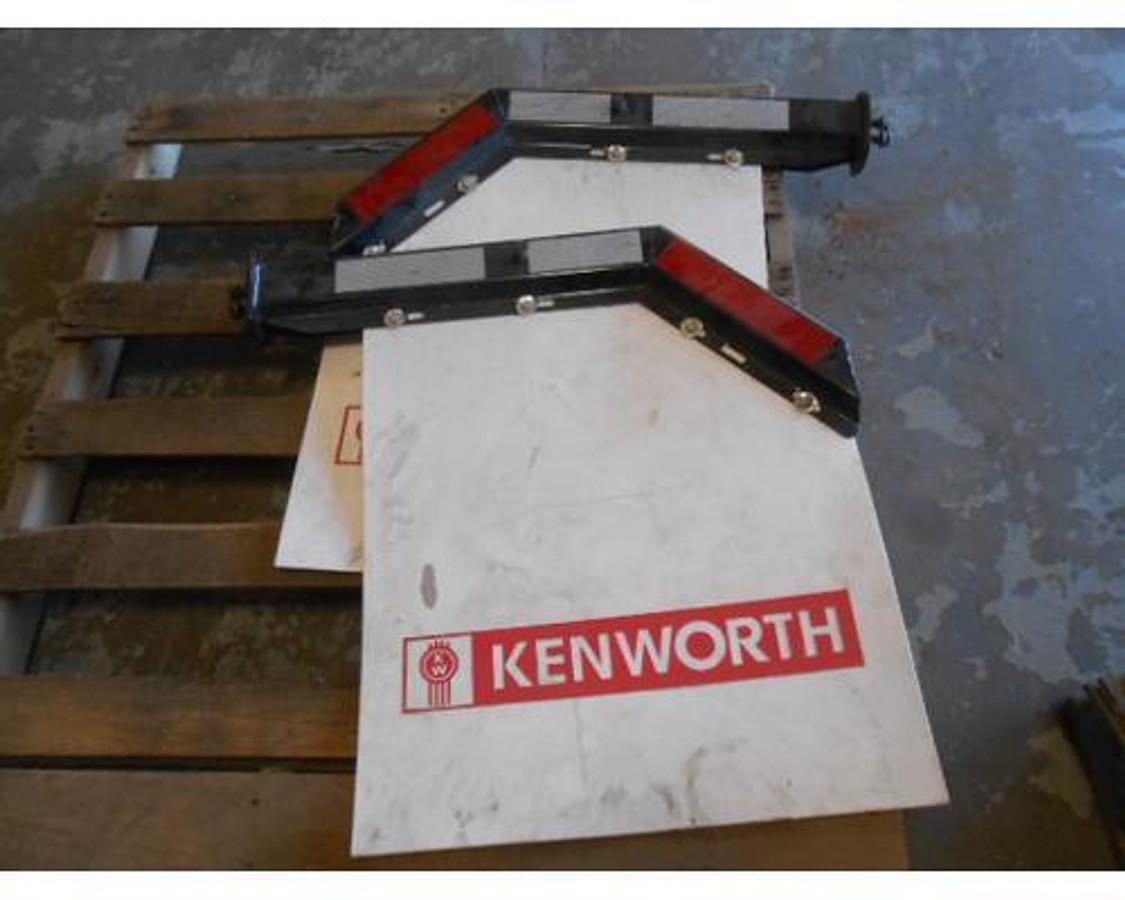 Used QUARTER FENDER FENDER