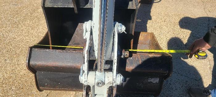 Used 2022 TAKEUCHI TB225