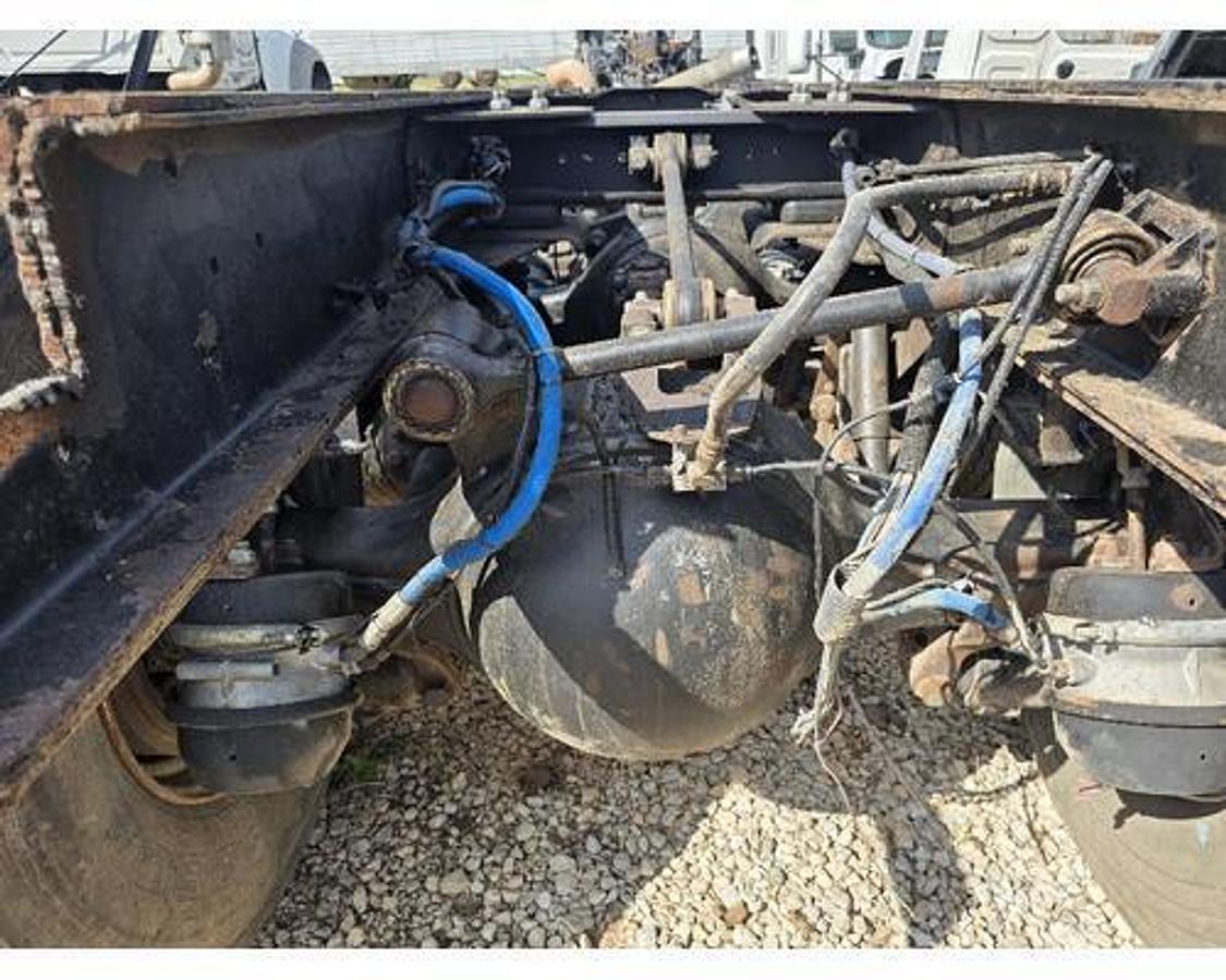 Used 2005 Rockwell CV713