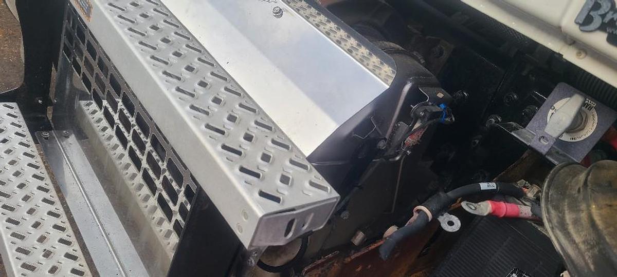 Used 2018 Mack MACK MP8