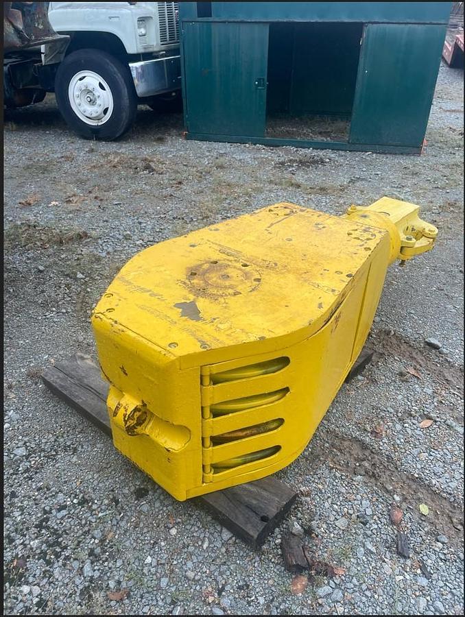 Used GOOD USED MUD KING 110 TON BLOCK