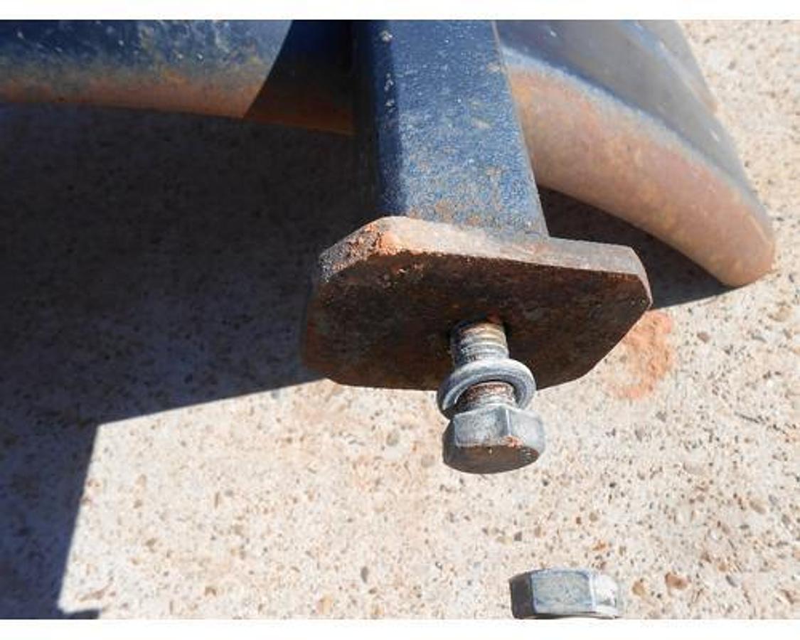 Used QUARTER FENDER