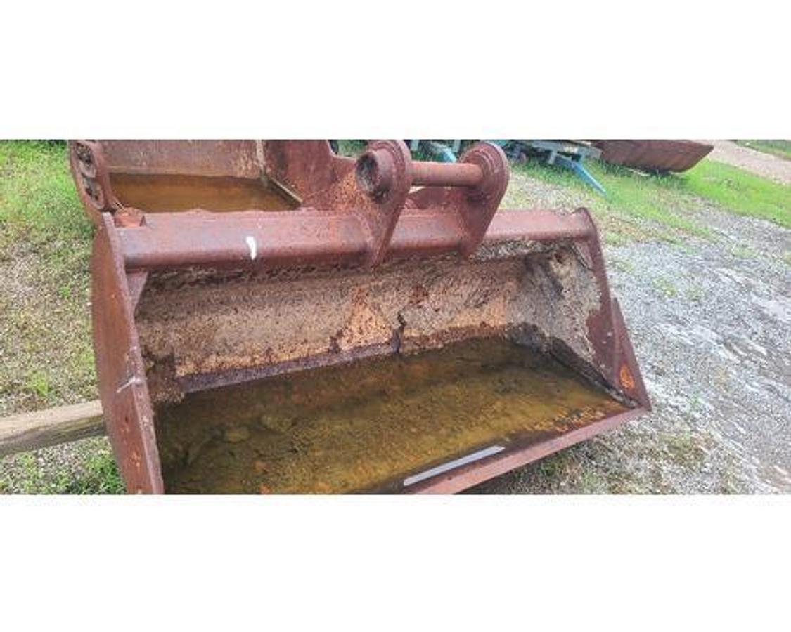 Used KOMATSU