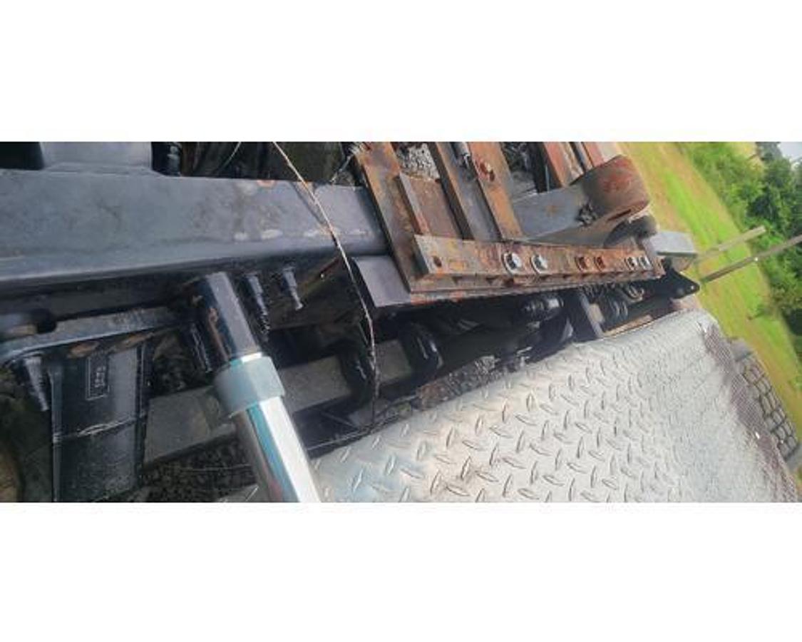 Used 2012 Mack CHU613