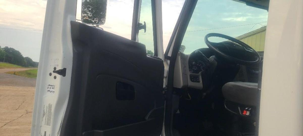 Used 2016 INTERNATIONAL 4400