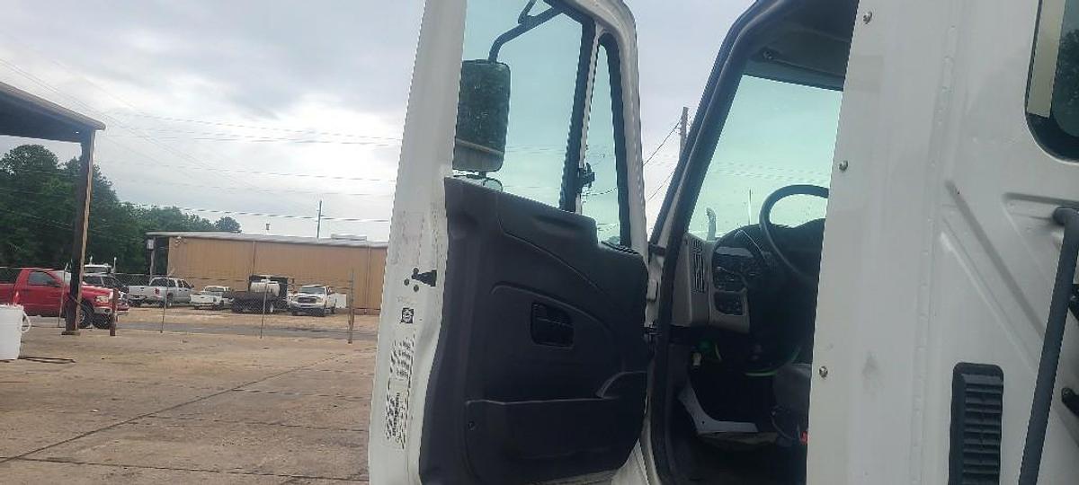 Used 2017 INTERNATIONAL 4400