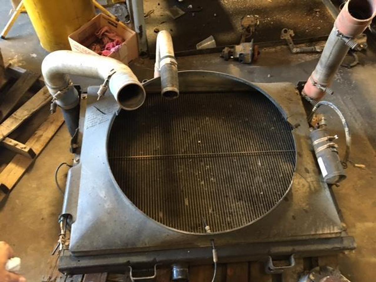 Used 1998 Mack CH613