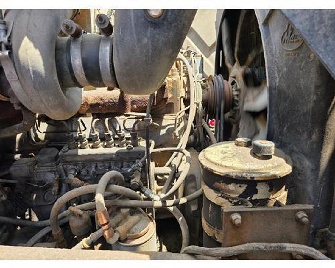 Used 1986 Mack DM685S EM6