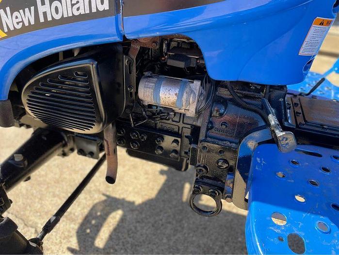 Used 2003 NEWHOLLAND TC35A