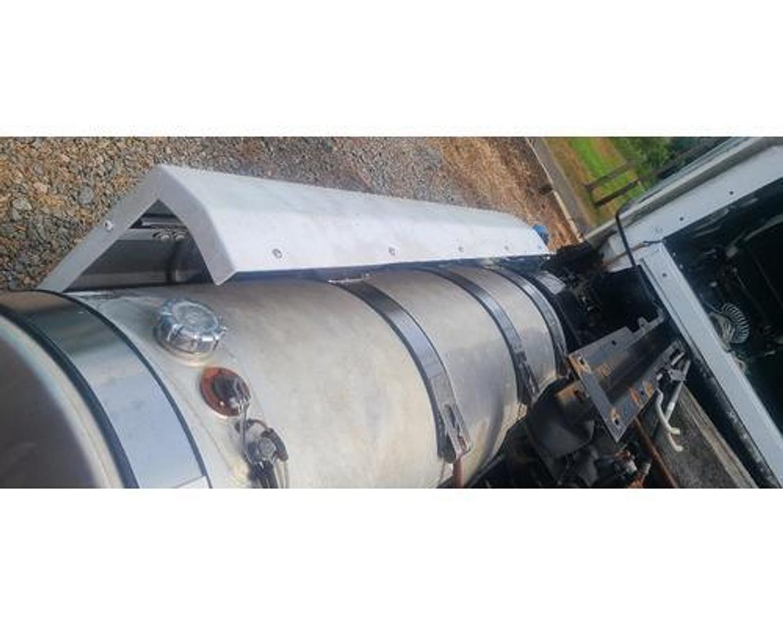 Used 2015 Mack CXN613