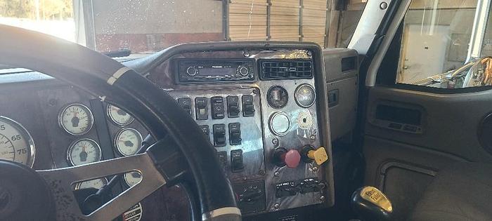 Used 2006 INTERNATIONAL 9900i