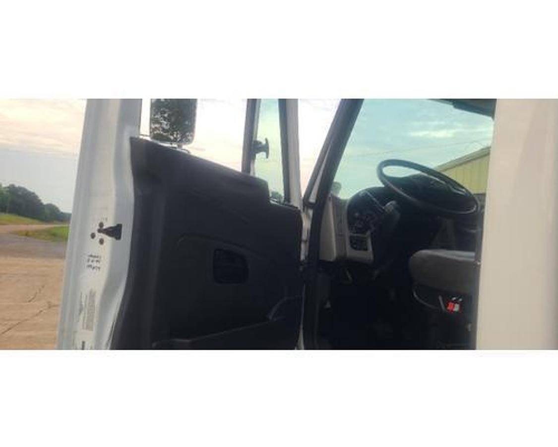 Used 2016 INTERNATIONAL 4400