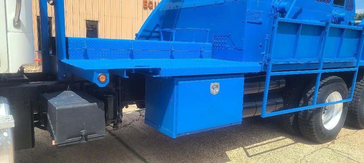 Used 2012 Freightliner 114SD