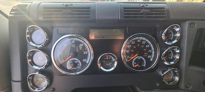 Used 2015 Freightliner CASCADIA