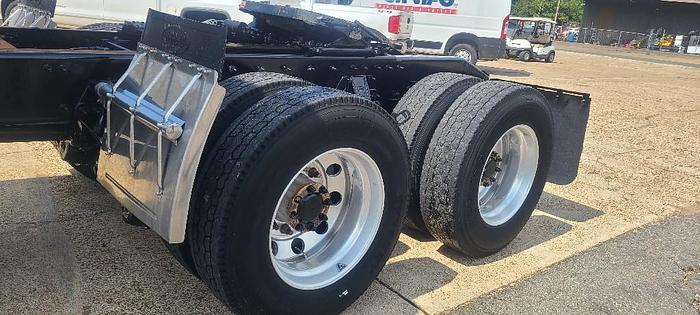 Used 2014 Peterbilt 567