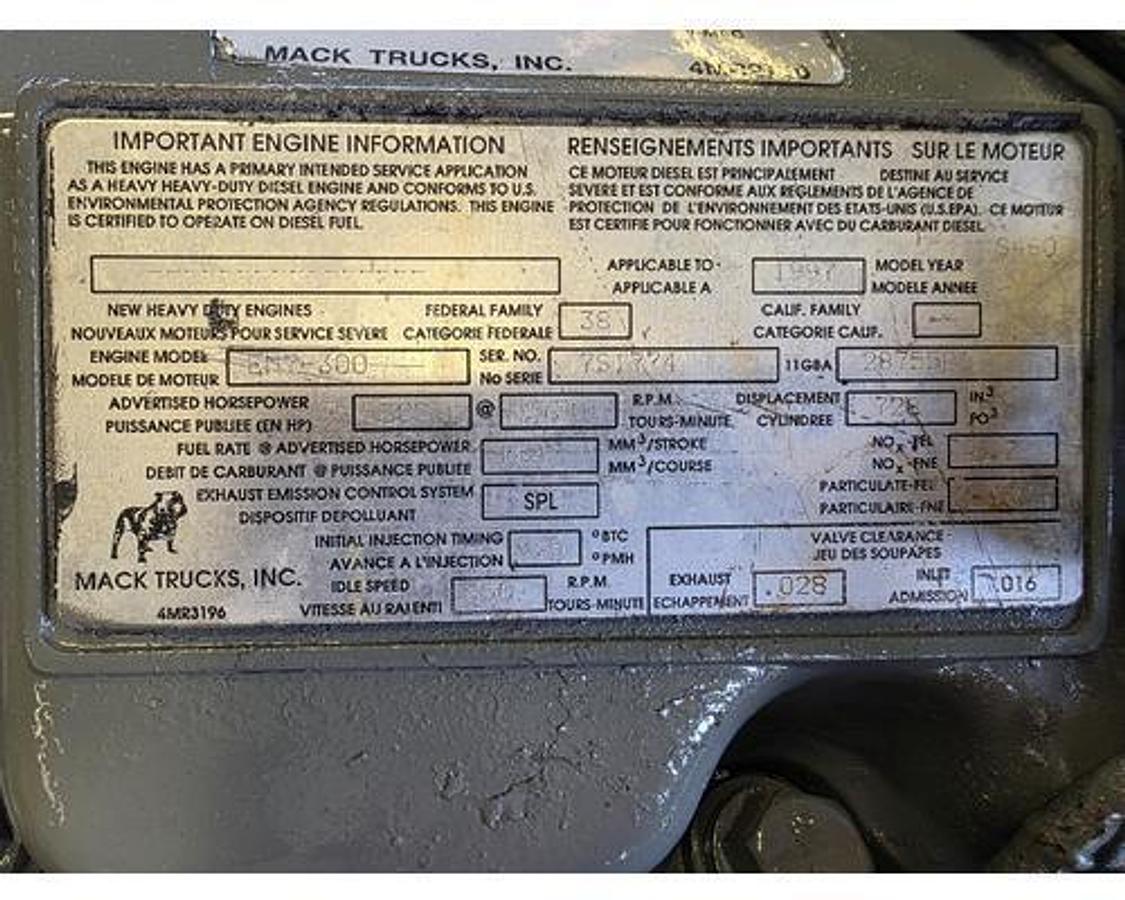 Used 1998 Mack RD690S E7